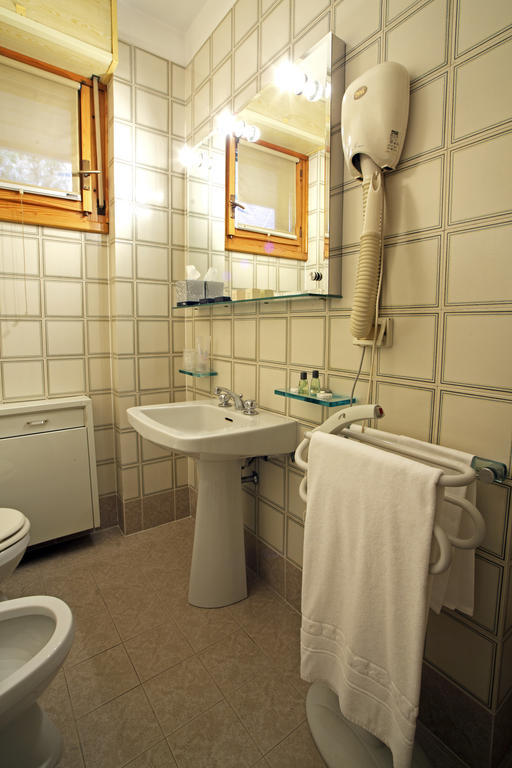 Hotel I Diamanti Garlasco Номер фото